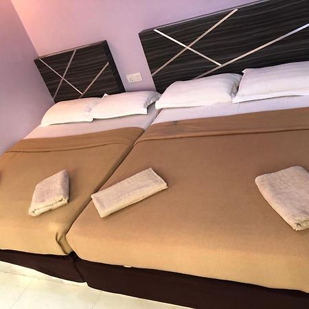 Al Huda Hotel Malacca Eksteriør billede